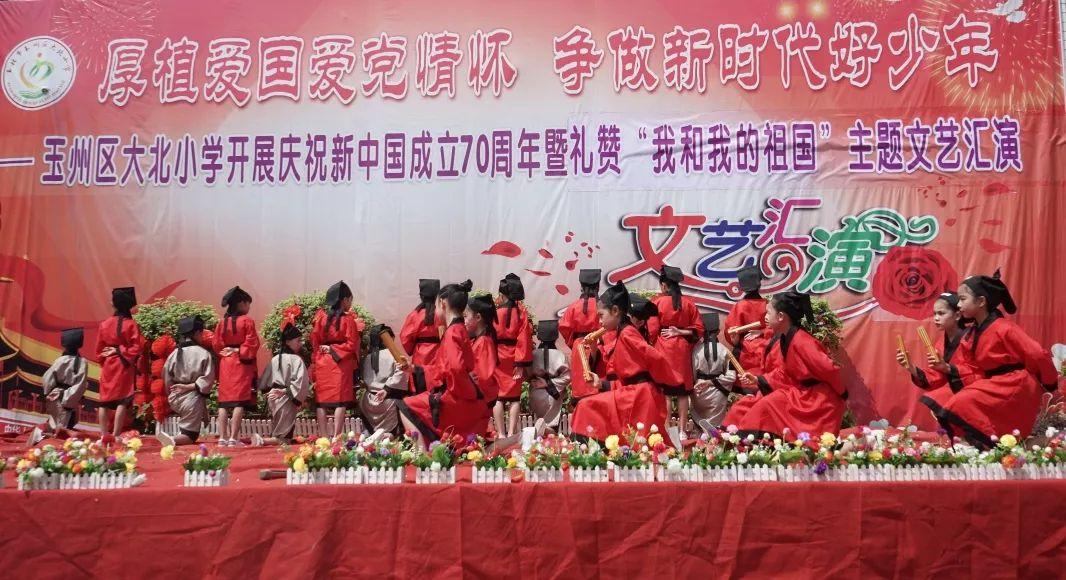 5岁出道，13岁被阻止生长，曾经的台湾童星，最后怎么样了