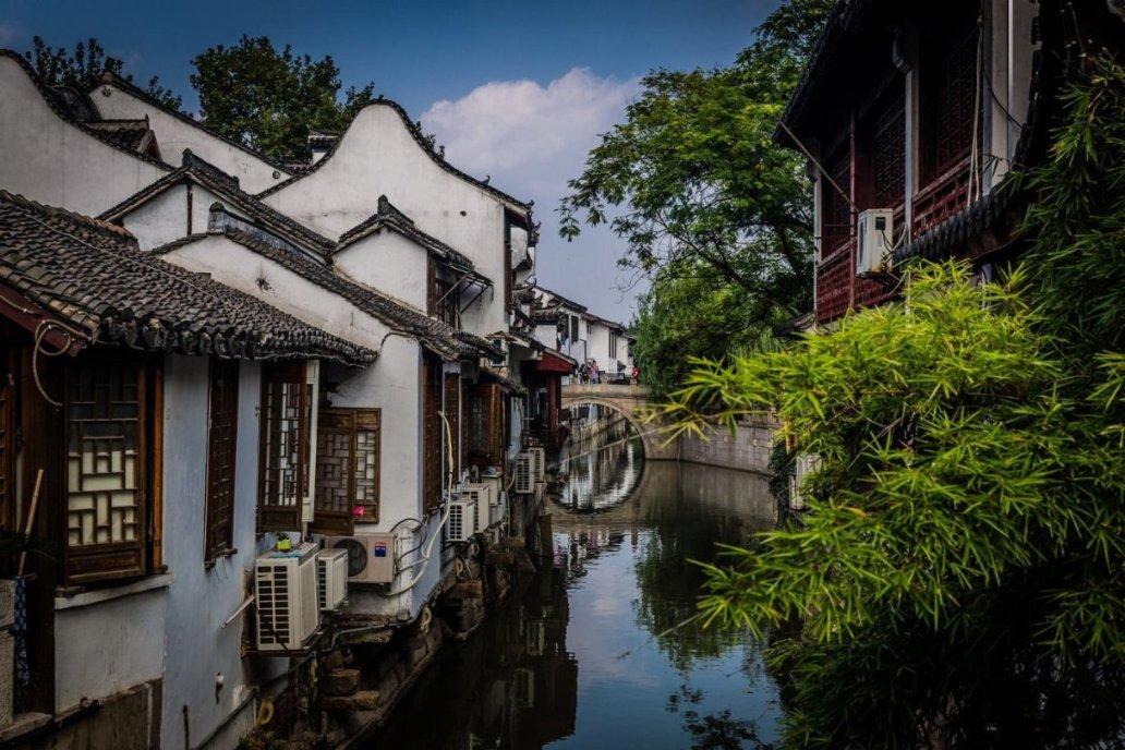 贝巴：曼城此前从未在热刺新球场进球，我预测热刺会2-1胜曼城